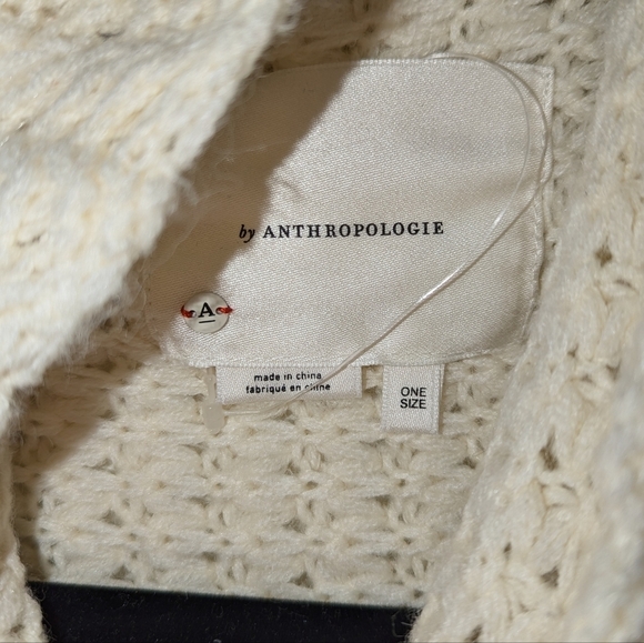 Anthropologie One Size Poncho Ivory Sweater. Anthropologie sweater. - Picture 3 of 5